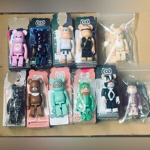 Bearbricks 100